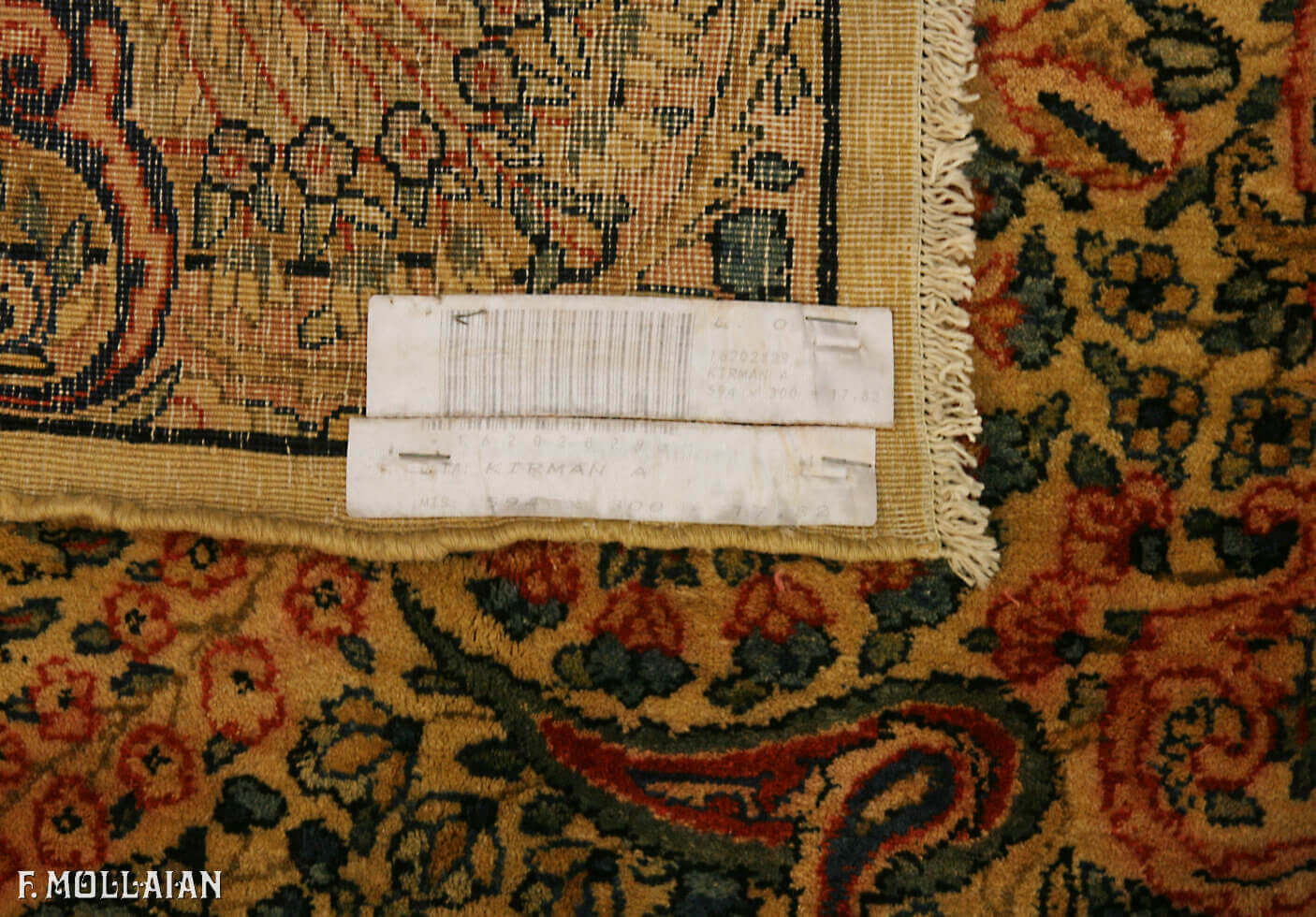 Antique Persian Kerman Carpet n°:16202829